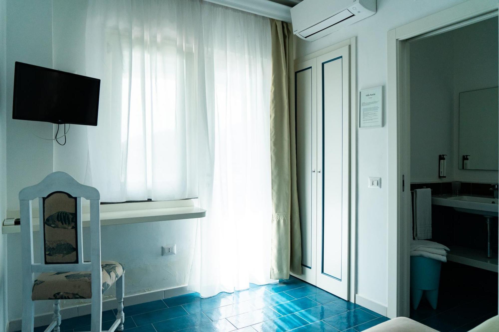 Villa Acacia ปอนซา ภายนอก รูปภาพ