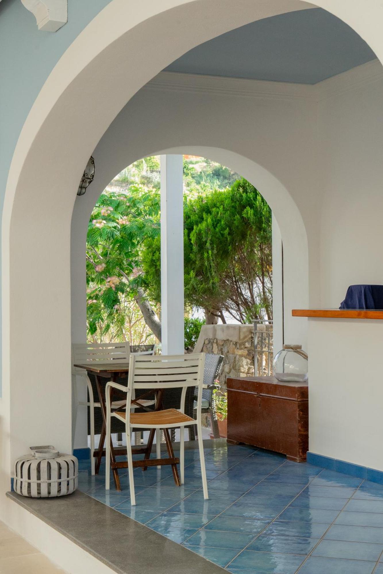 Villa Acacia ปอนซา ภายนอก รูปภาพ