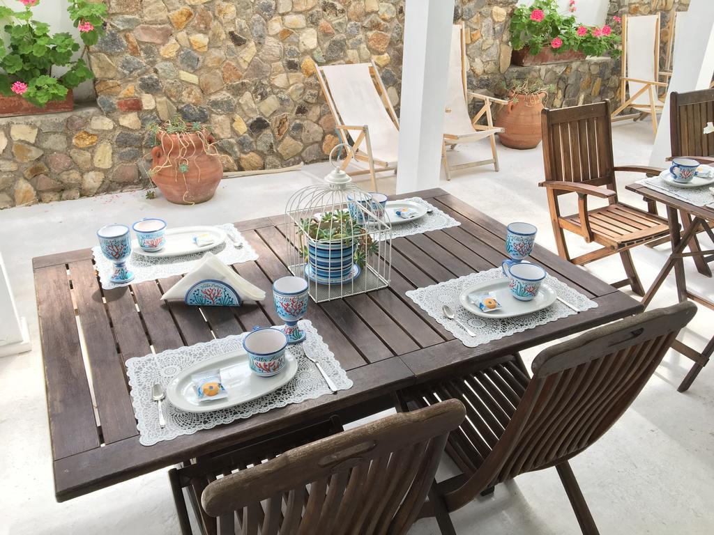 Villa Acacia ปอนซา ภายนอก รูปภาพ