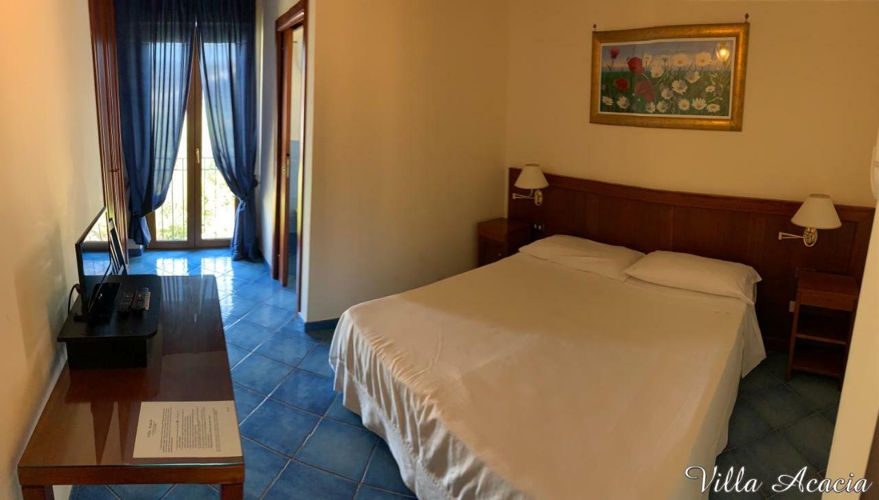 Villa Acacia ปอนซา ภายนอก รูปภาพ